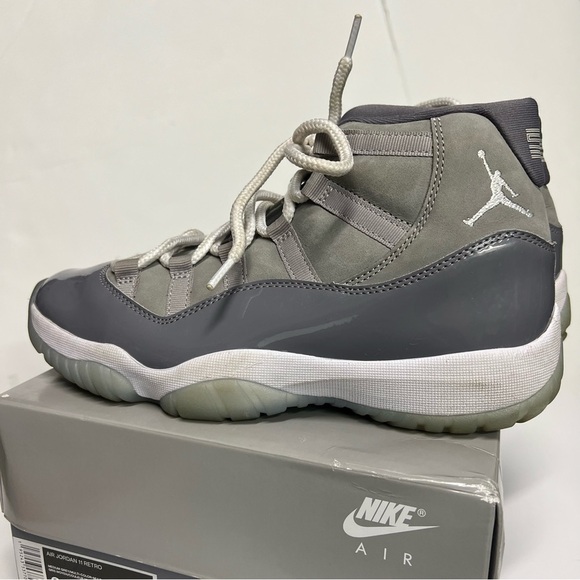 Nike air jordan 11 retro 2021 cool Medium grey multi color Men's size 8.5